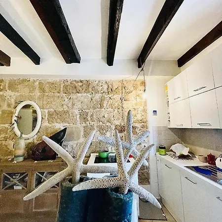 Picasso Art Apartamento