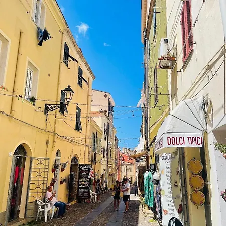 Picasso Art Apartamento