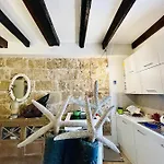 Picasso Art Appartement